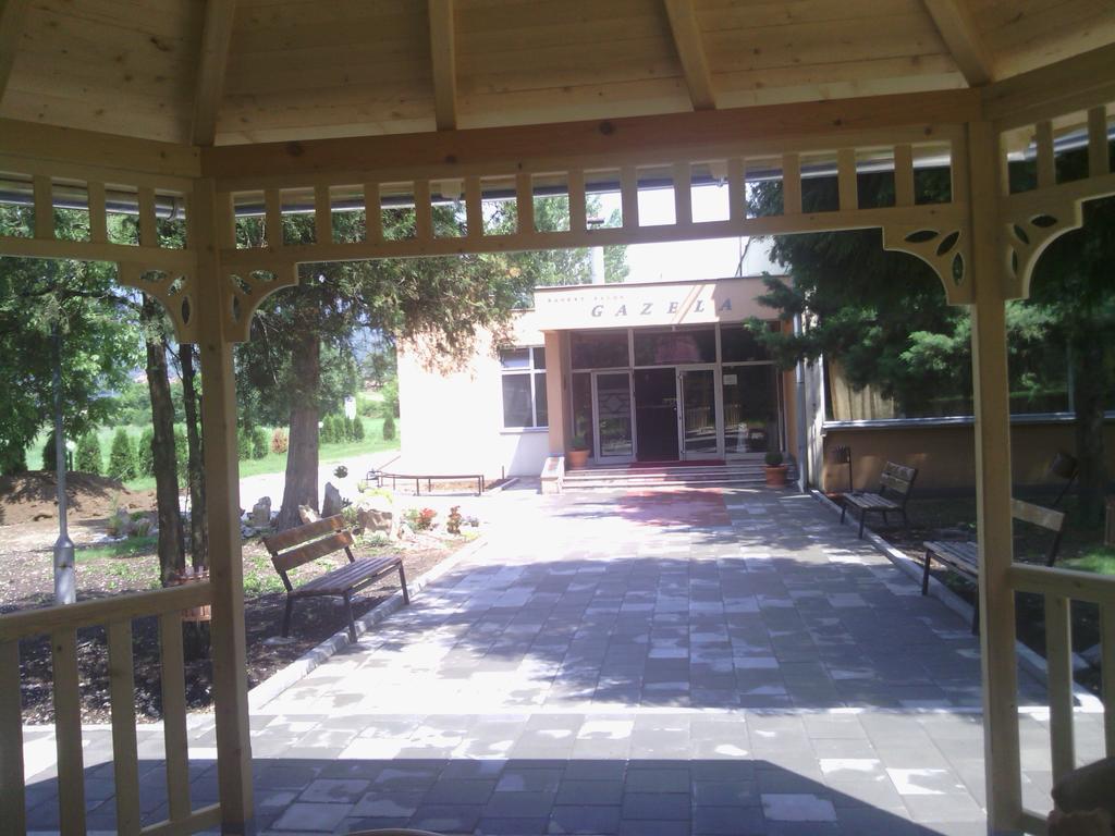 Bed and Breakfast Prenociste Gazela Pirot Esterno foto
