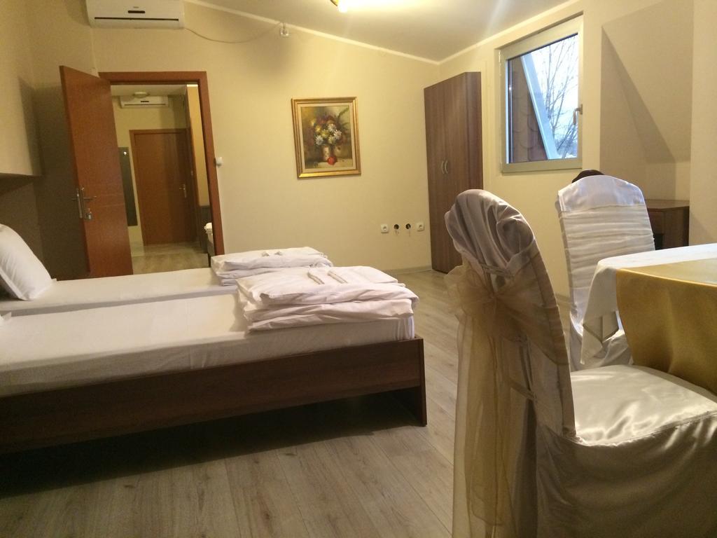 Bed and Breakfast Prenociste Gazela Pirot Camera foto